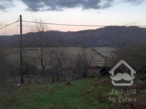 زمین واقع در لیفکوخندان با مجوز مسکونی
