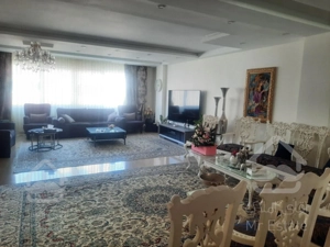 آپارتمان ۱۶۰ متری سعادت آباد