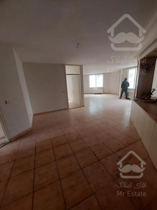 ۱۶۰ متر موقعیت اداری ۲ پارکینگ ونک