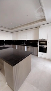 پیش فروش لاله با مشاعات ابی