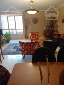 ۸۲ متری کاشانی گلها