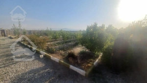 ۱۰۰۰ متر باغچه،  نزدیک بافت شهری