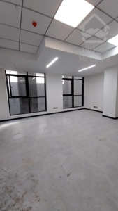 فروش یک واحد کاملا اداری خوش نقشه/لابی با امکانات بینظیر/غرب تهران