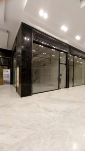 پیش فروش مغازه 25 متری لاکچری در برج رونیکامال پونک