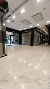 رهن و اجاره مغازه 70 متری در همکف رونیکامال