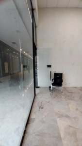 رهن و اجاره مغازه 17 متری در رونیکامال