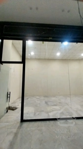 رهن واجاره مغازه 61 متری رونیکامال هروی