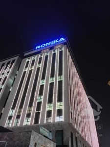 واحدهای اداری در پونک متراژ متنوع و با موقعیت عالی/شروع یک بیزینس موفق