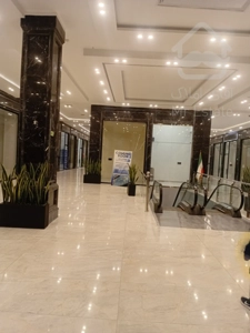 اجاره واحد تجاری 67 متری در مجتمع تجاری رونیکامال هروی