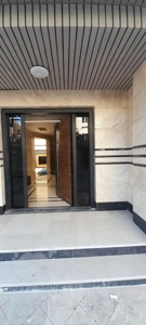 فروش واحد آپارتمان در لوکیشن خیابان فردوسی شمالی به متراژ ۱۵۰متر ۳خواب .موقعیت ساختمان دوکله عرض ۱۰