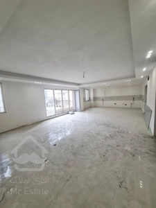 160متر 3خواب با سالن بزگ نورگیر