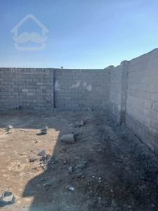 ۴۰۰متر باغچه اب وبرق گاز وسند