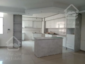 3 خواب در آپارتمان اجاره‌ای جماران با صفات برجسته