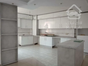 اجاره آپارتمان اداری 130 متری نیاوران