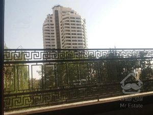 سه خواب کامرانیه در آپارتمان اجاره‌ای با چش انداز بی انتها و دیدنی