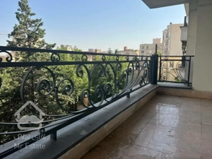 آپارتمان اجاره‌ای با 2 خواب مدرن و شگفت‌انگیز نیاوران