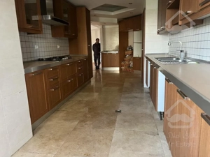 سه خوابی به یاد ماندنی در آپارتمان اجاره‌ای شگفت‌انگیز کامرانیه