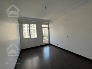 آپارتمان اجاره‌ای با3 خواب مدرن و شگفت‌انگیز فرمانیه