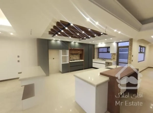 فروش 98 متری در پاسداران