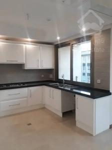 فروش 101 متری شمس آباد