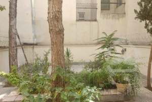 ۱۴۰ متر ۳ خواب  +۱۵۰ متر حیاط اختصاصی