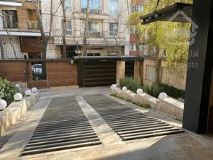 فروش 130 متری پاسداران