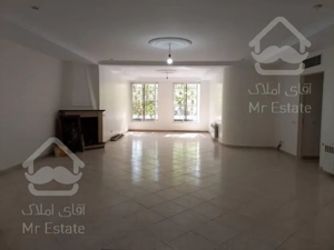 دولت 135 متری خوش نقشه غرق در نور