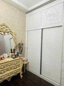 ۱۱۵ متر / سالن پرده خور / دو پارکینگ