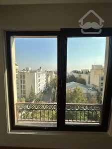 فروش اپارتمان 220 متری زعفرانیه