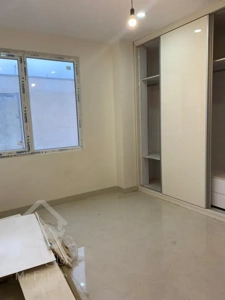 فروش 105 متر مسکونی میدان ملت