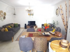 ۸۰ متر آپارتمان اباذر