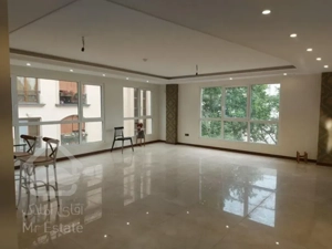 ۱۸۰متر اقدسیه ویو باغ