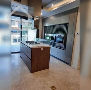 فروش 180 متری دروس