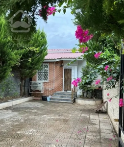 خونه قدیمی مبله /مالک تهرانی و بشدت پول لازمه