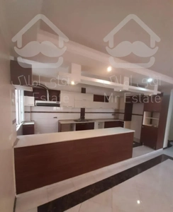 آپارتمان / ۱۰۵ متر / ۲ خوابه / فول امکانات