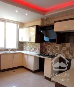 ۱۰۰ متر کلید نخورده فول امکانات