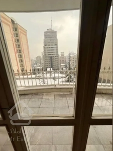 فروش ولنجک 204 متر برج اصیل فرعی ساسان