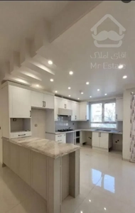 آپارتمان ۹۸ متری ۲ خوابه نوساز ورودی از لابی