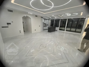 100متر/قیمت پایین/سالن پرده خور