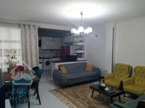 فروش واحد نور مستقیم تاپ لوکیشن رو به افتاب