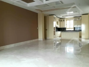 130 متر لوکیشن تاپ اختیاریه