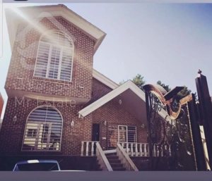 فروش ویلای استخردار۲۴۰متری در استان مازندران-شهرستان عباس اباد-شهرکلارآباد