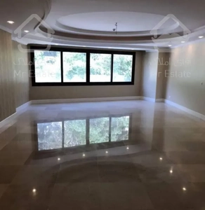 125 متر / رو به افتاب / گلستان ها