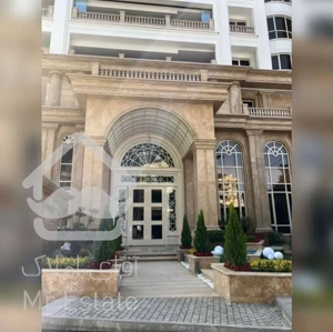 270 متر تاپ لوکیشن دروس