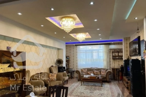 واحد ٩٣ متری داخل شهر آستارا