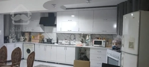 فروش آپارتمان ۱۰۰ متری ۲ خوابه طبقه ۲ در حسین‌آباد