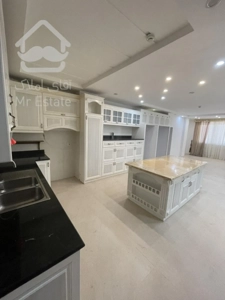 فروش ٣ خواب ١٩٥ مترى  گلشهر شمالى اتوبوسرانى