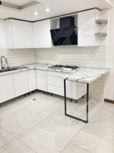 ۱۲۹ متر تکواحدی فول نوسازی هم واحد هم مشاعات/ مستر/ فرعی خوب