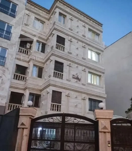 آپارتمان سه خواب/۱۶۵ متر/سند ملکی/چهل مقام شمالی