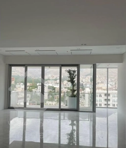 نیاوران / ۲۵۰ متر / نوساز کلید نخورده /فول امکانات